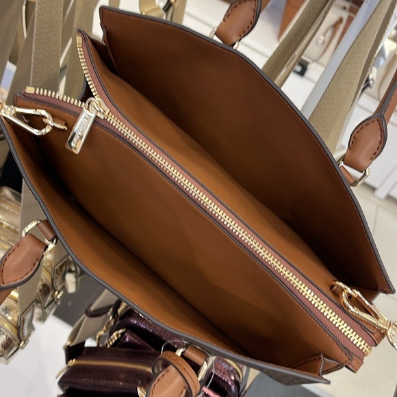 Michael Kors Sheila Medium Signature Logo and Metallic Satchel Crossbody ZC NWT - Picture 14 of 16